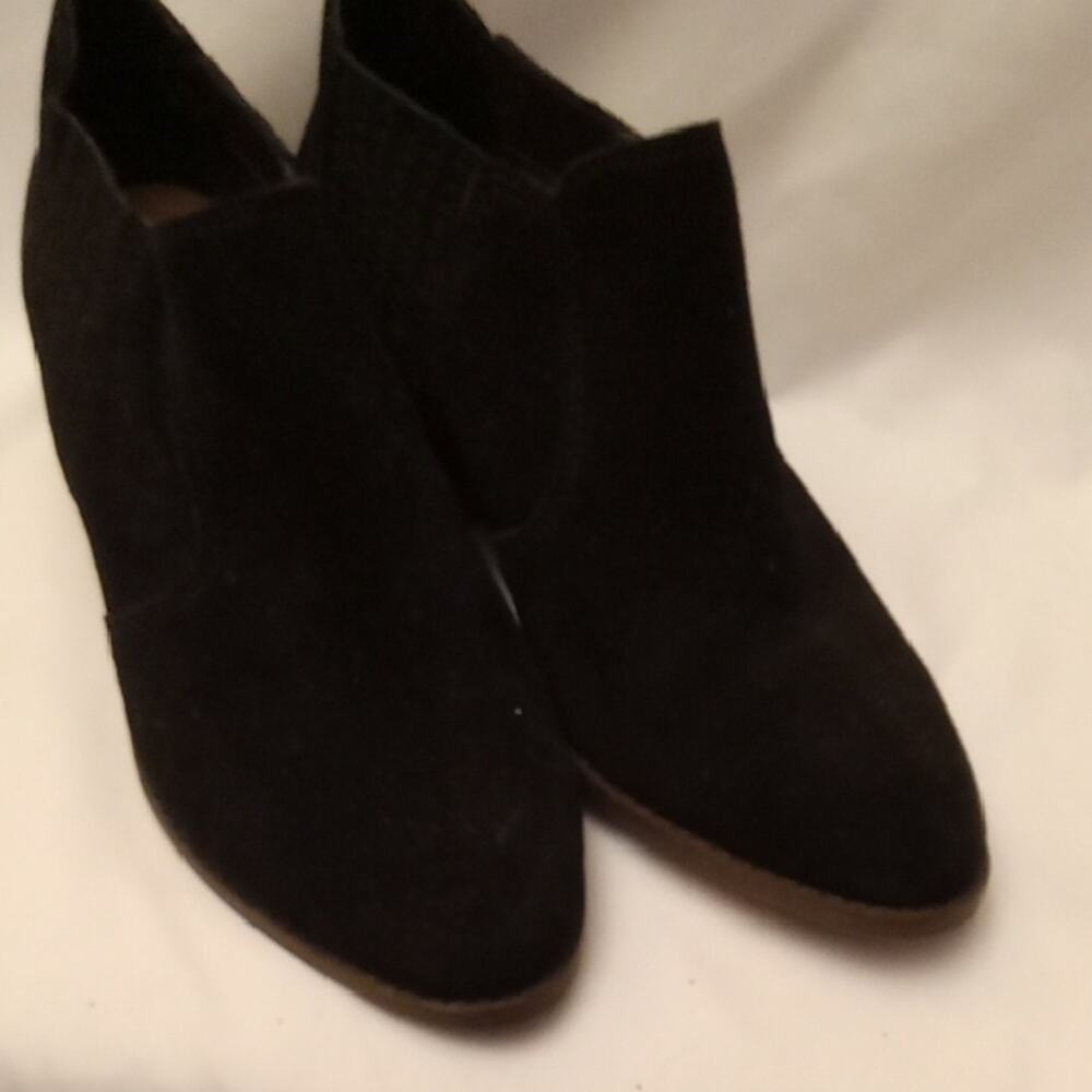 Lucky Brand Women's Size 7 Black Ankle Boots. Athleisure, Comfy, Minimalist
